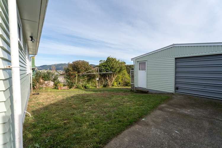 97 Castor Crescent Cannons Creek_13