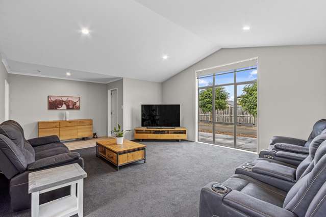 19 Saint Judes Lane Woolston_1