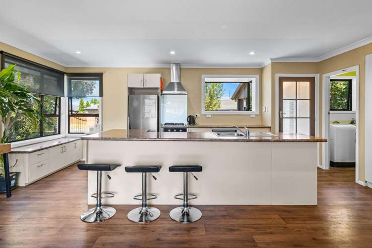 16 George Street Rolleston_7