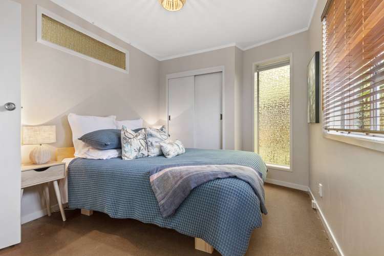 4 Coulthard Terrace Opaheke_15