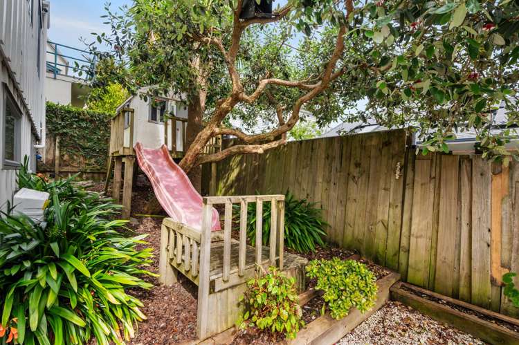 2/38a Rarangi Road St Heliers_24