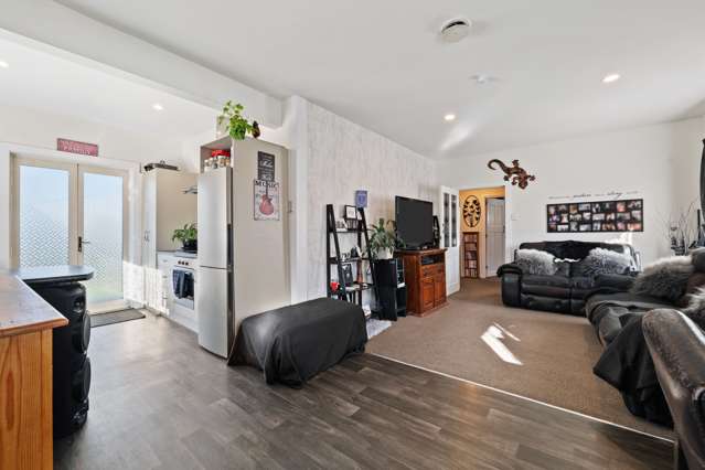 313 Wilsons Road North Waltham_4