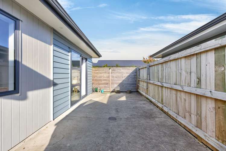 14 Brian Hughes Road Wainuiomata_15