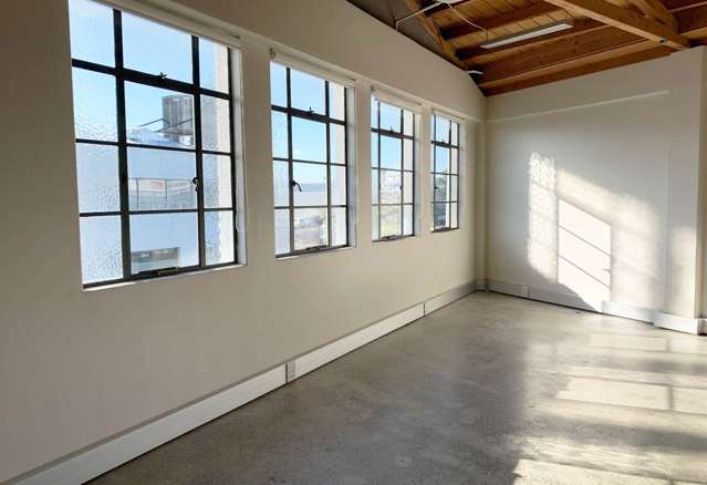 Level 1/326 New North Road Kingsland_1