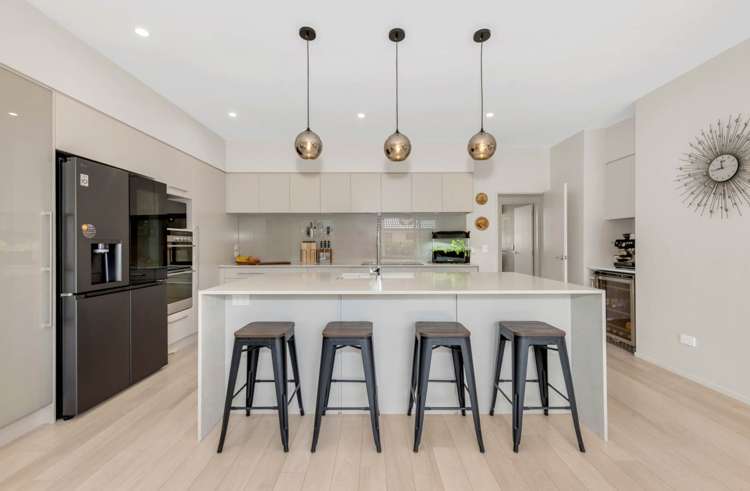 24 Lydiard Place Beachlands_8