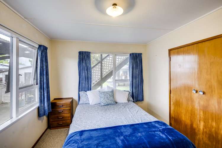 608 Murdoch Road East Akina_5