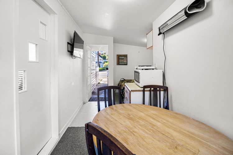 28 Carrington Street New Plymouth Central_18