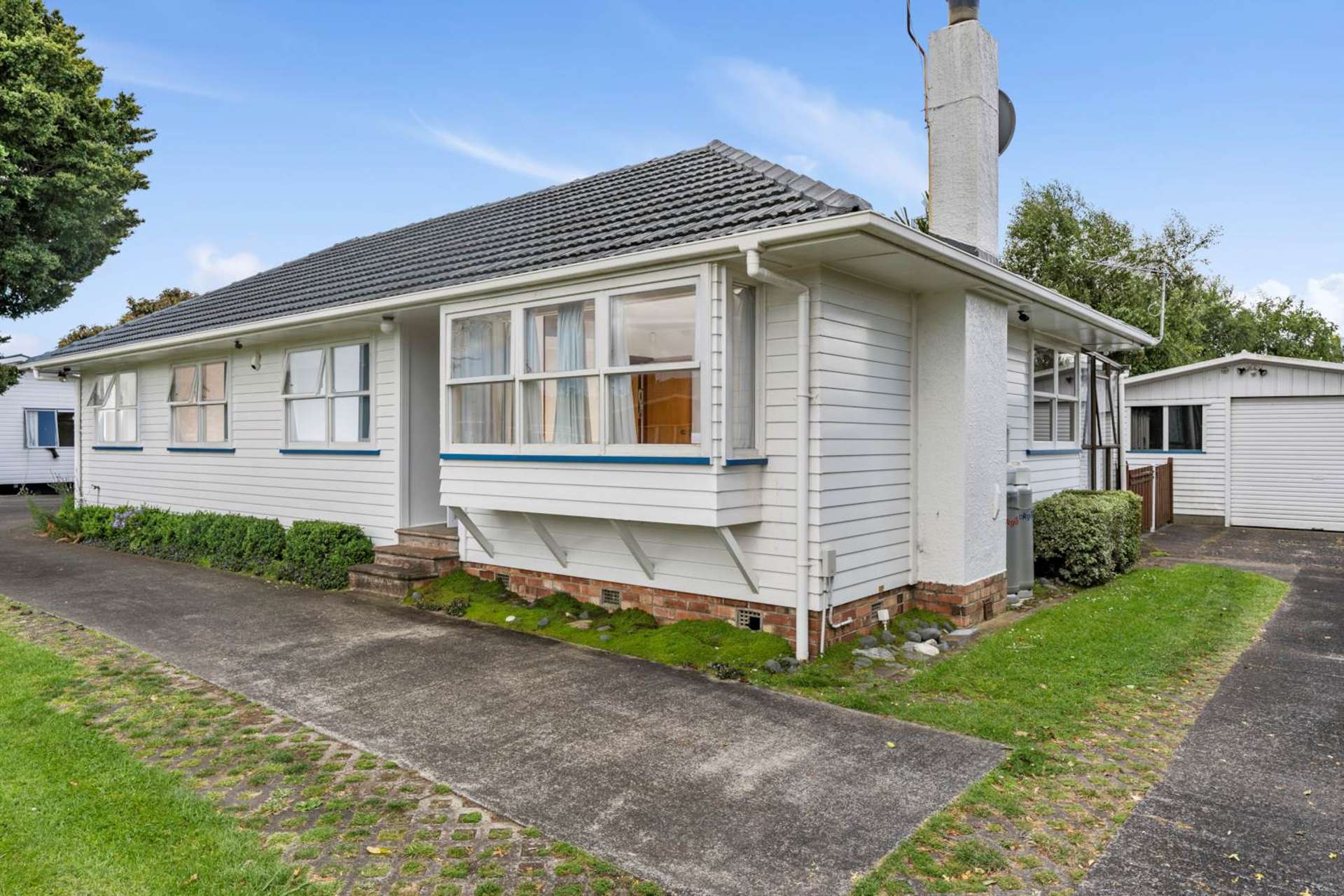 37 Hereford Street Te Atatu Peninsula_0