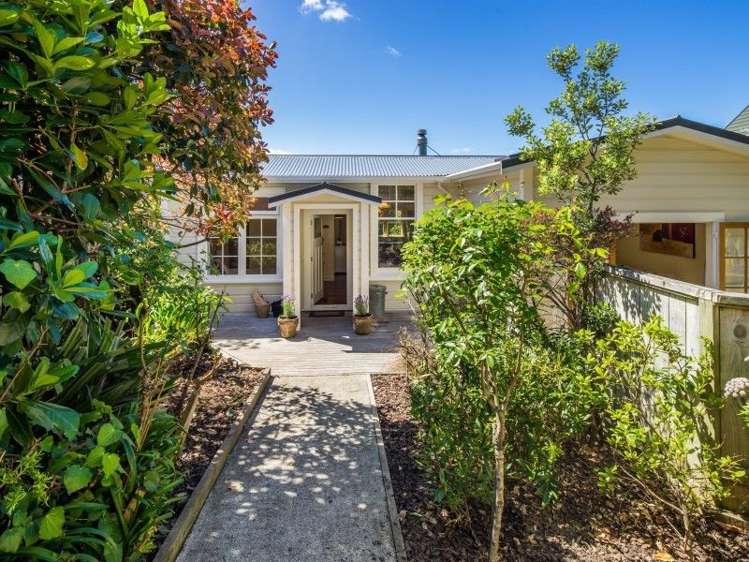 55 Rhine Street Island Bay_8