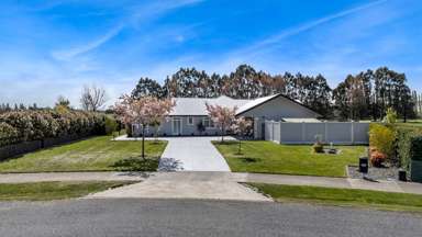 54 Mapleham Drive_2