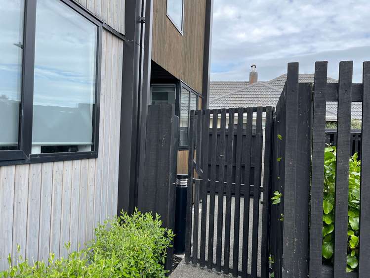 1/144 Southampton Street Sydenham_12