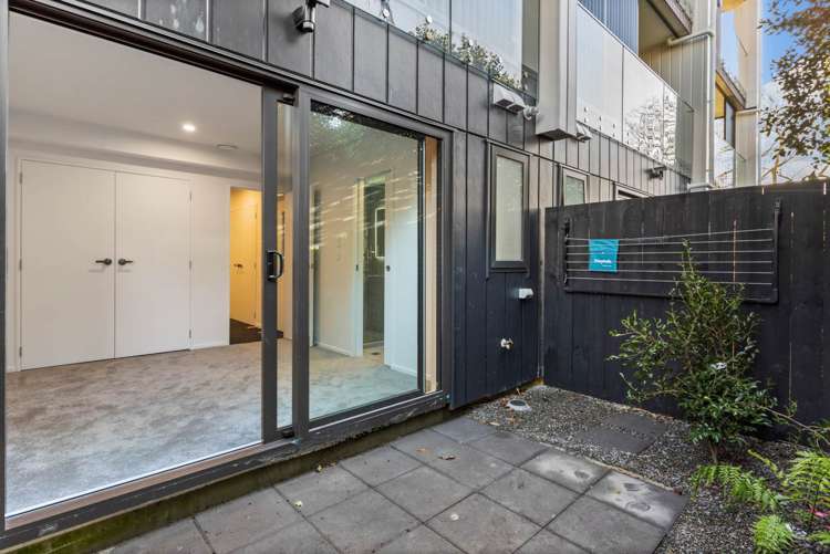 6/16 Williamson Avenue Belmont_16