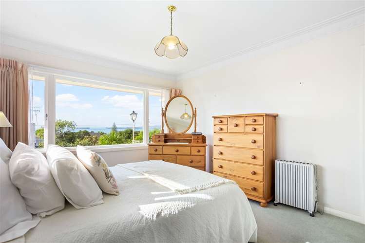 53 Uxbridge Road Mellons Bay_13