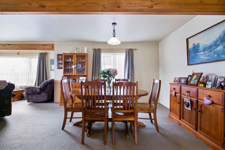 14 Egremont Street Belmont_20