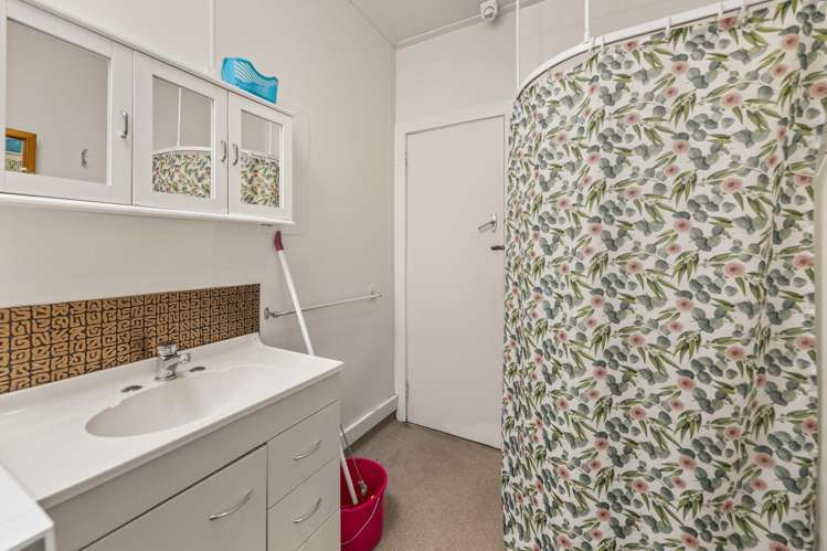 59 & 59A Grange Street North Dunedin_14