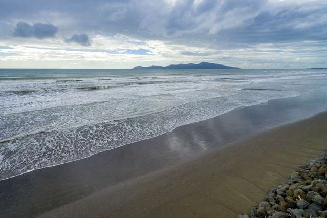 48 The Parade Paekakariki_3