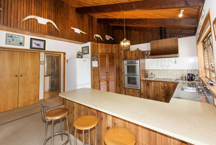 242 Baylys Coast Road Dargaville_24