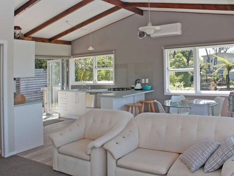 74 Ocean Beach Road Tairua_3