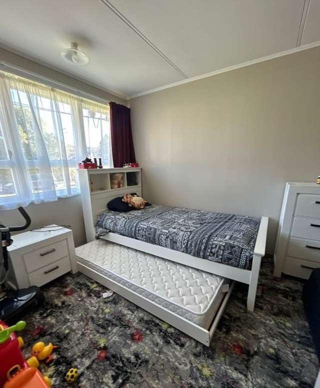 3 Dove Place 10993_1