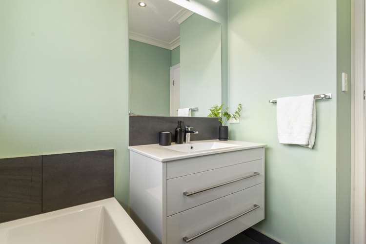 3 Sea View Terrace Cockle Bay_21