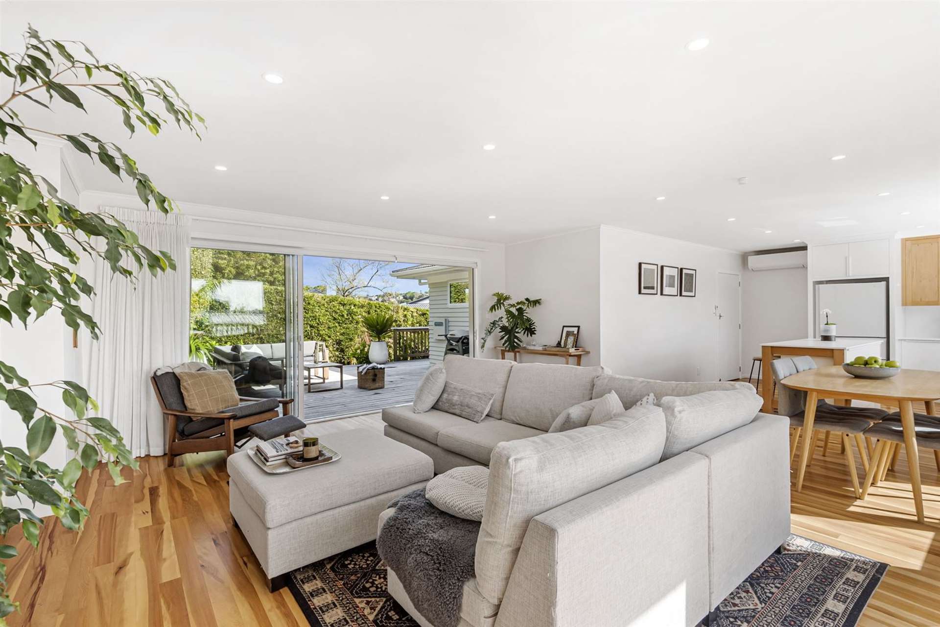 1/15 Ludlow Terrace Totara Vale_0
