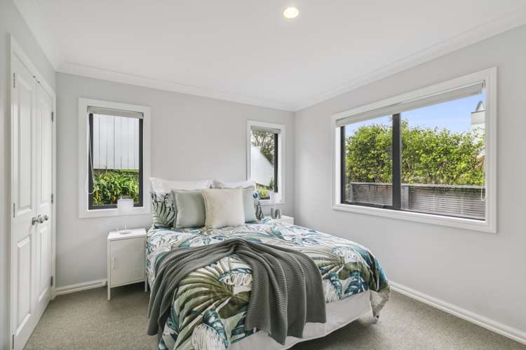 25 Derry Hill Churton Park_10