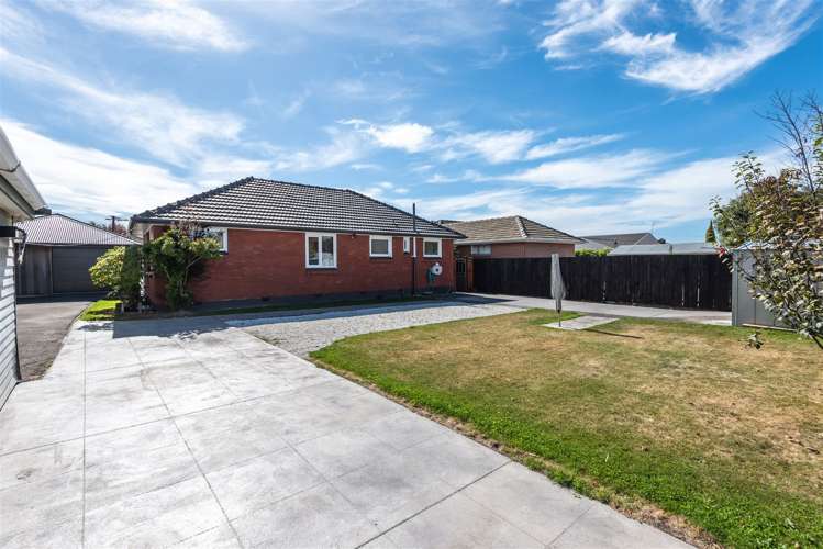 27 Beatrice Place Avonhead_6