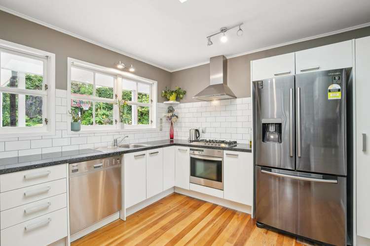 12 Goddard Grove Churton Park_2