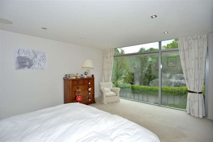 33a Helmores Lane Merivale_18