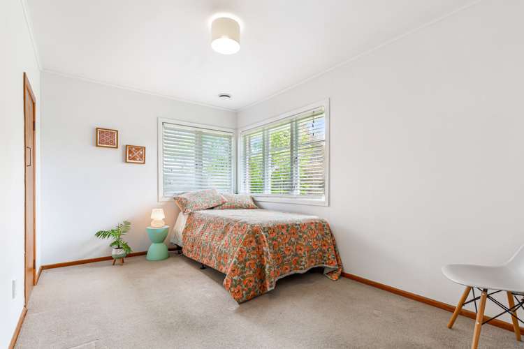 16 Ward Crescent Te Atatu Peninsula_11