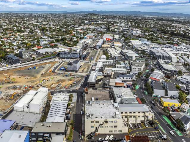 2 and 3 Flower Street, 40-52 New North Road Eden Terrace_4