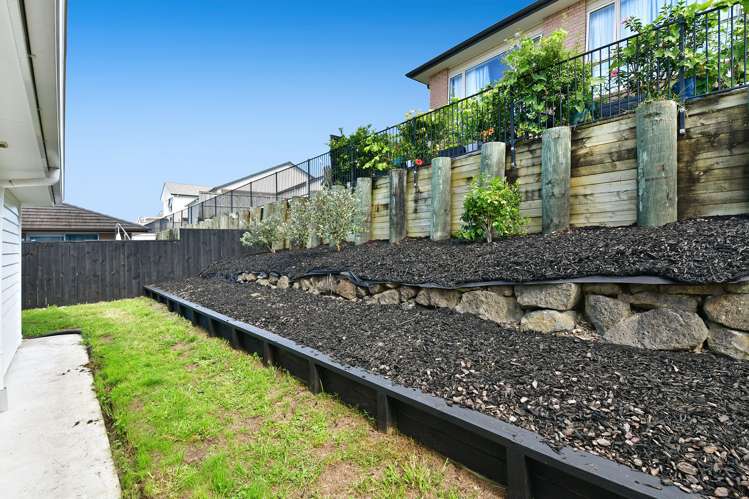 17 Resolution Drive Gulf Harbour_22