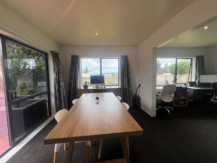 17 Brookesmith Drive Waiuku_5
