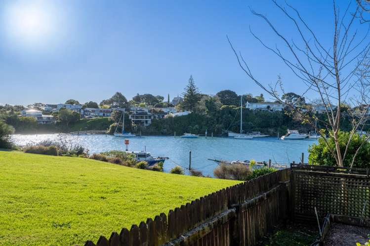 12 Dayspring Way Pakuranga_23