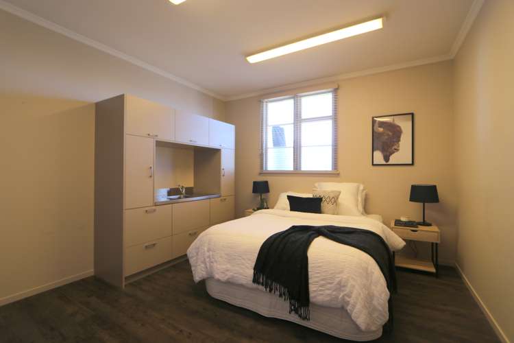 327 North Road Waikiwi_13