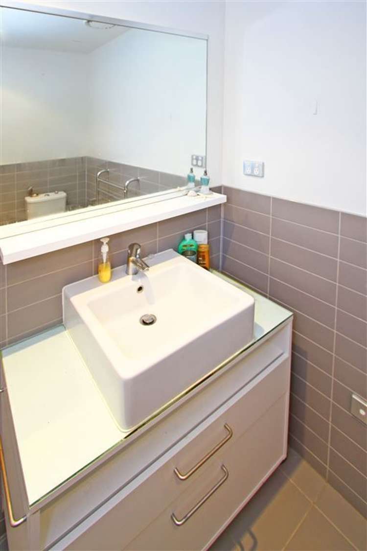 1405/30 Beach Road Auckland Central_13