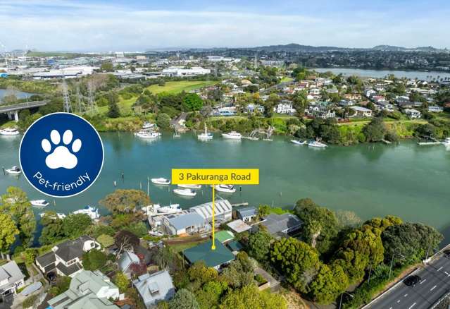 4 Bedroom house in Pakuranga - Pet Friendly !!