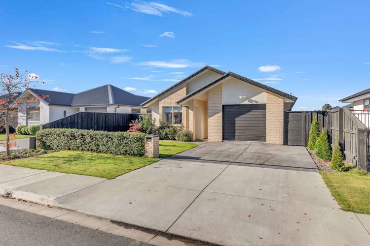 6 Crossley Avenue Woodend_31