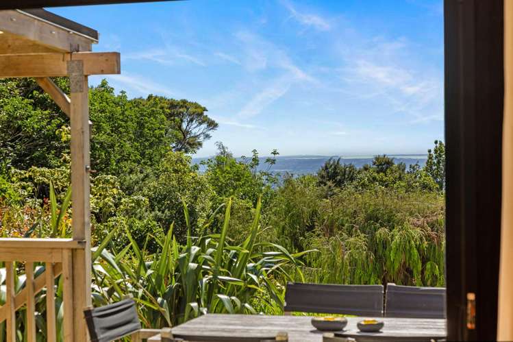 2 Tawari Road Henderson Valley_2