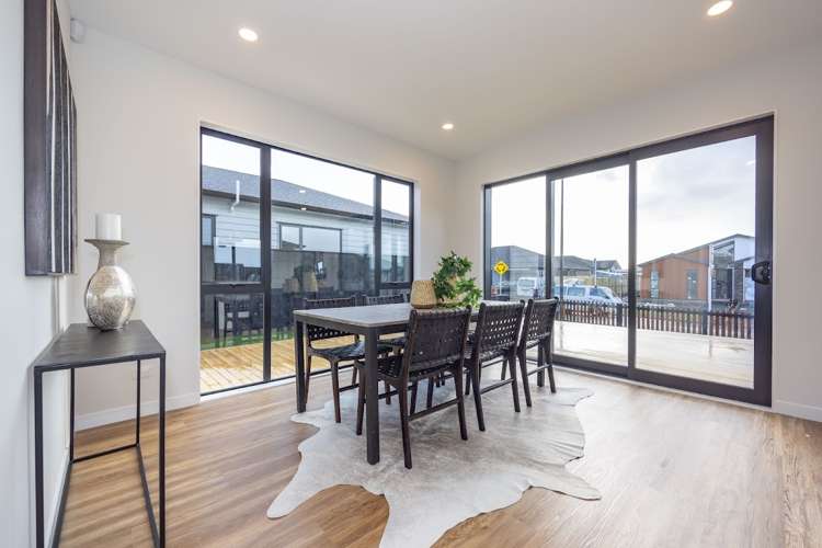 13 Spars Road Wainui_8