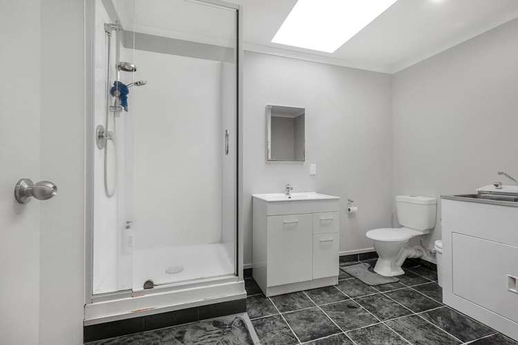 6/17 Wellington Street Hamilton East_9