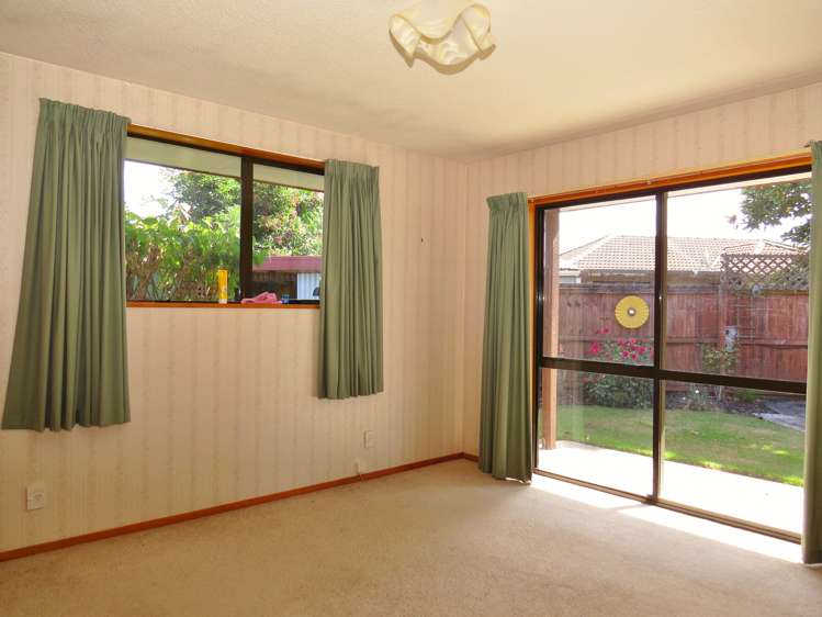 24 Peebles Drive Hei Hei_9