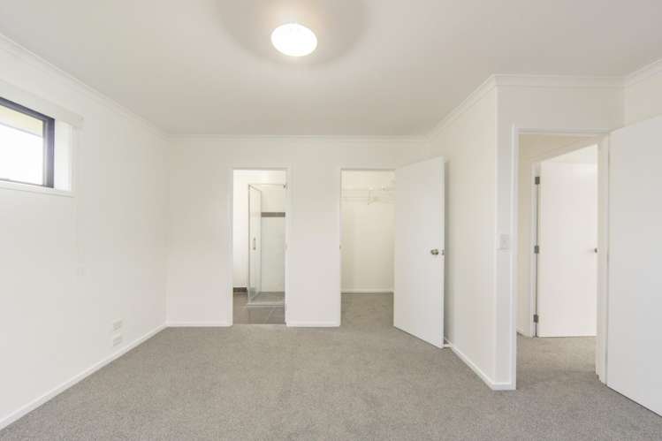60 Farringdon Avenue Rototuna North_11