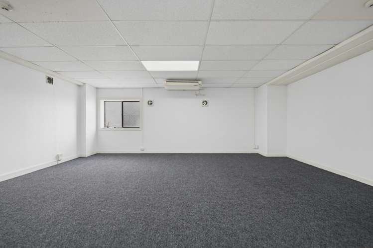 1/109 Devonport Road Tauranga Central_2