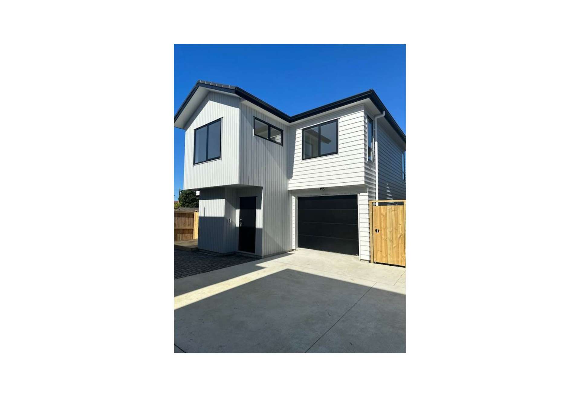 2/132 Browns Road Manurewa_0