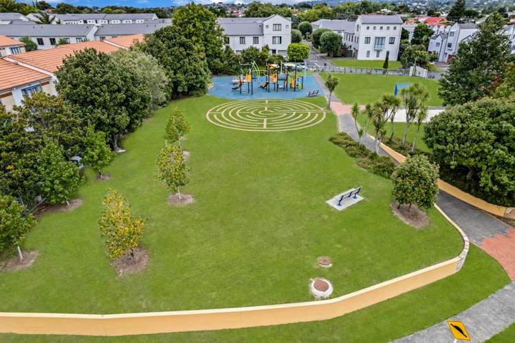 22/6 Ambrico Place New Lynn_17