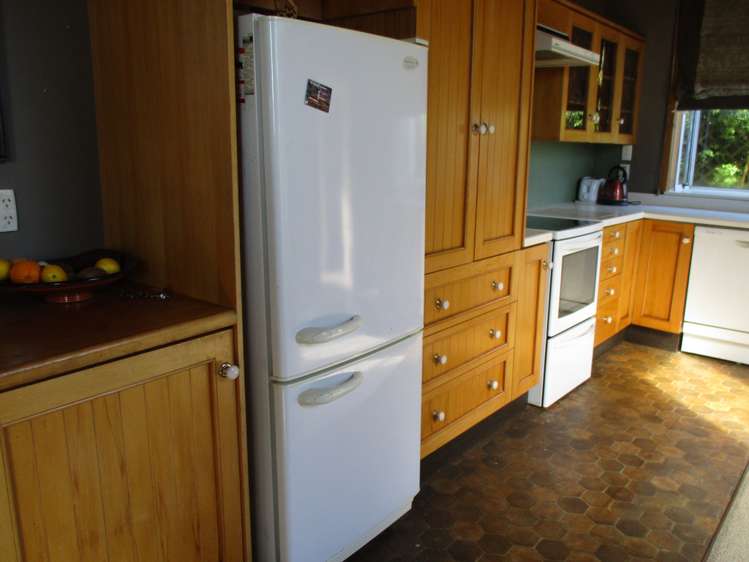 208 Clyde Street Balclutha_11