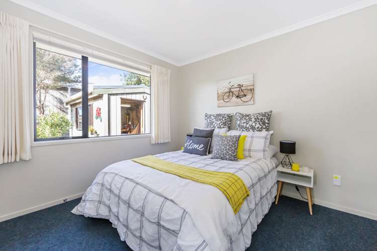 6 Robinia Place Snells Beach_23