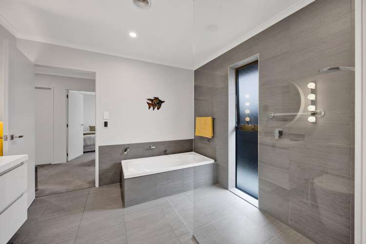 21 Erin Street Hawera_12