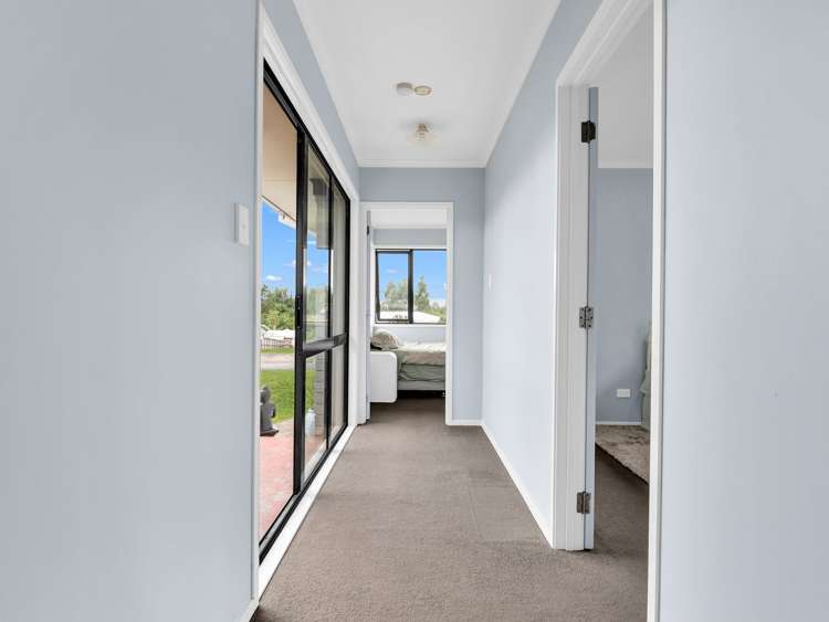 66 Lisa Crescent Mangakakahi_6